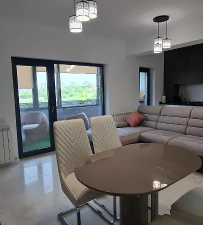 Oscar Apartament *
