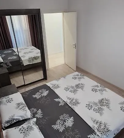 Oscar Apartament *